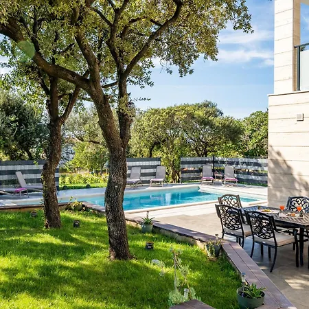 Semesterbostad Golem By Interhome Vrana (Zadar)
