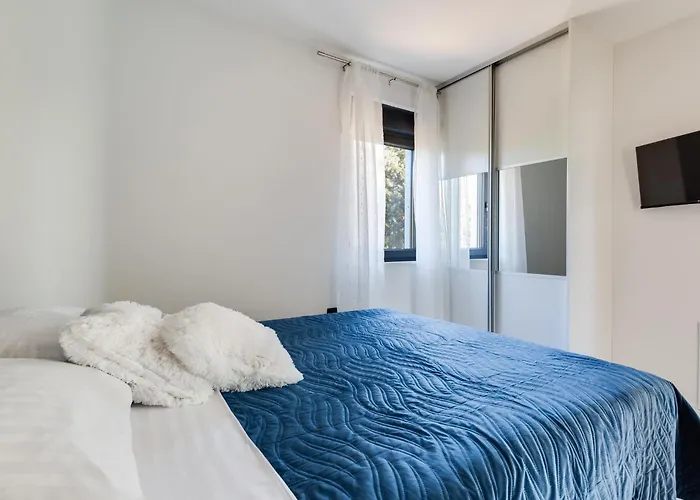 Golem By Interhome * Vrana (Zadar)