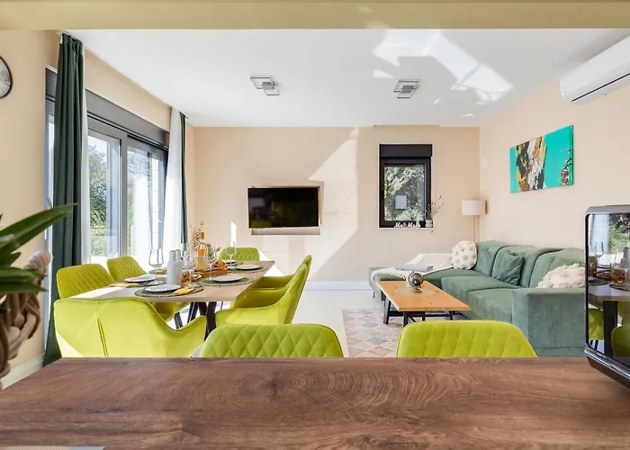 Golem By Interhome *